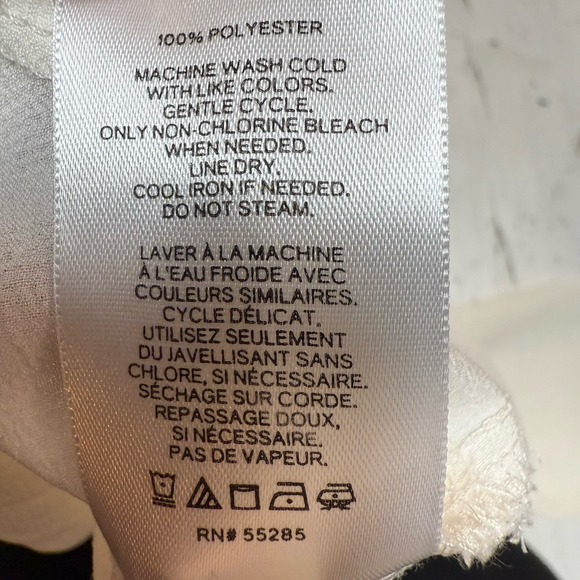 Express Blouse Shirt Size XS Twist Front Long Sleeve Ivory Off White Top - Picture 10 of 10